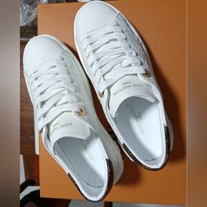 Louis Vuitton Time Out Sneaker